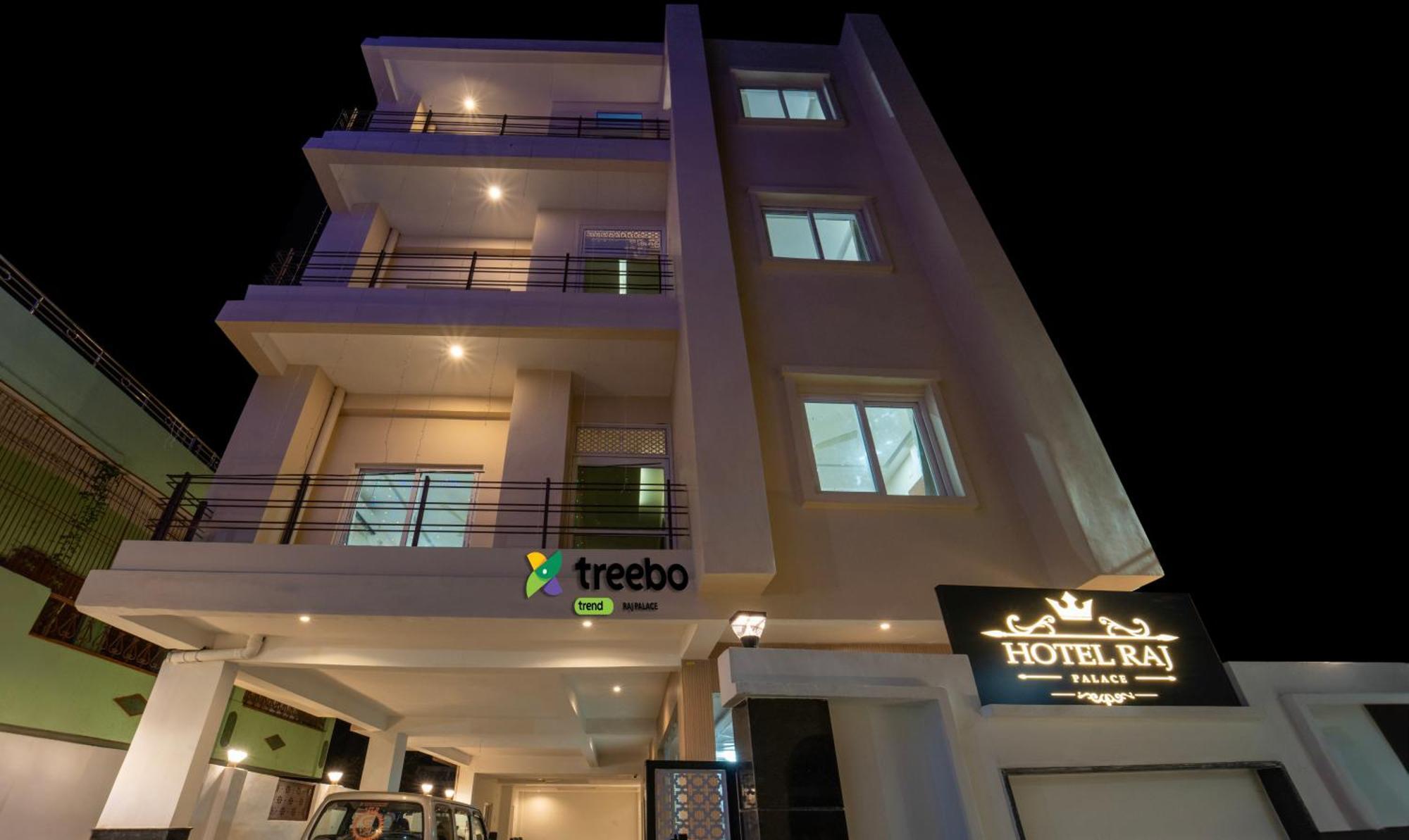 Treebo Raj Palace Varanasi Ngoại thất bức ảnh